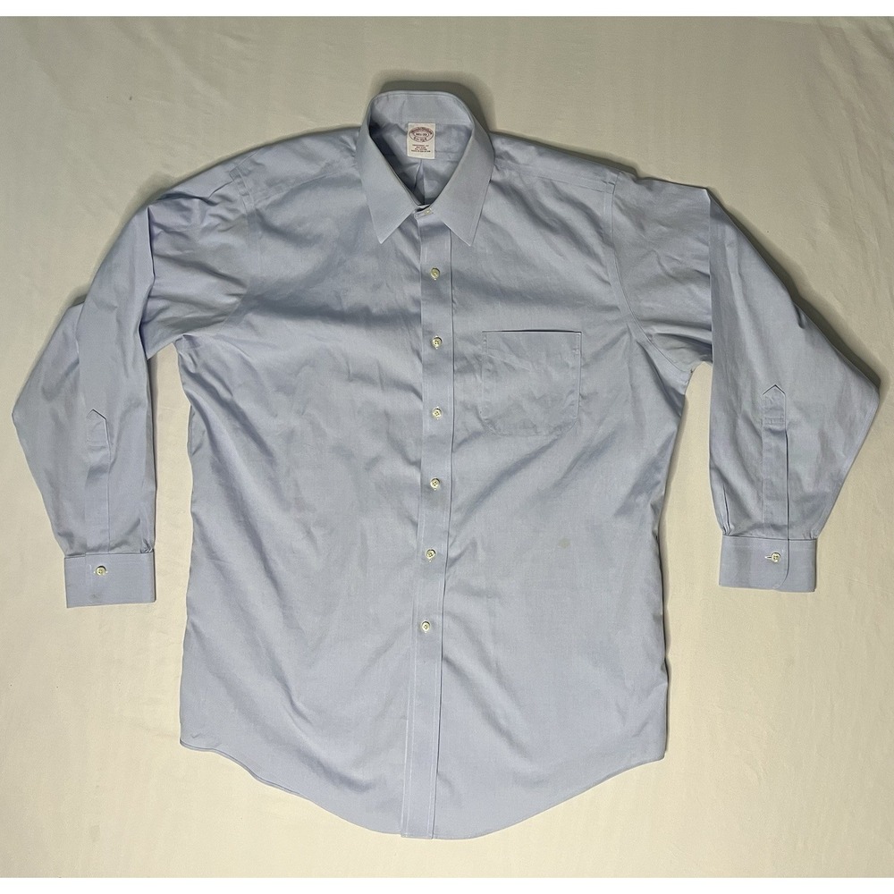 Brooks Brothers Oxford Dress Shirt Men's Size 16.5-33 Blue Long Sleeve Button Up